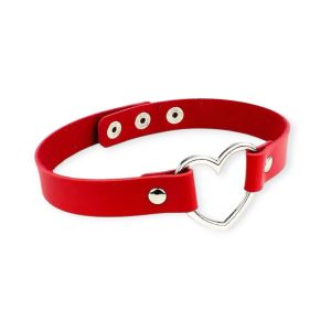 червоний чокер з екошкіри з металевим сердечком